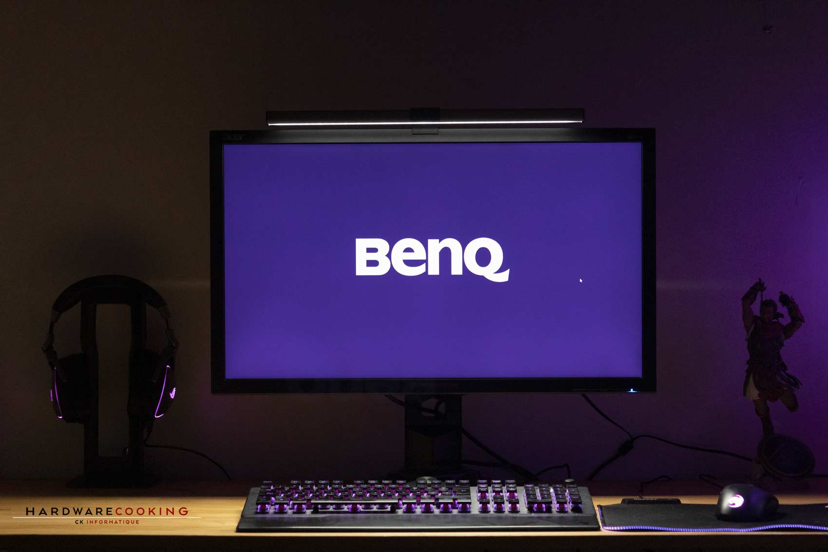 Prise en main] BenQ ScreenBar, la lampe de bureau pour écran de PC